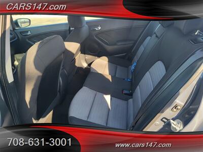2016 Kia Forte5 EX - Photo 13 - Midlothian, IL 60445