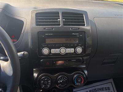 2009 Scion xD - Photo 14 - Midlothian, IL 60445