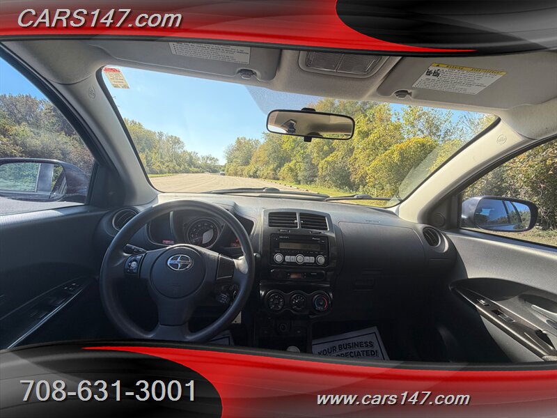 2009 Scion xD - Photo 12 - Midlothian, IL 60445