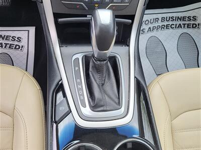 2016 Ford Edge SEL   - Photo 15 - Midlothian, IL 60445