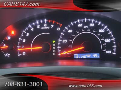 2010 Toyota Camry LE   - Photo 17 - Midlothian, IL 60445