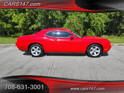 2014 Dodge Challenger SXT   - Photo 5 - Midlothian, IL 60445