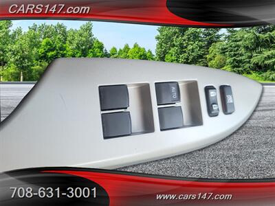 2013 Toyota Corolla LE   - Photo 17 - Midlothian, IL 60445