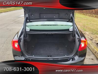 2015 Volvo S60 T5 Drive-E Premier   - Photo 10 - Midlothian, IL 60445