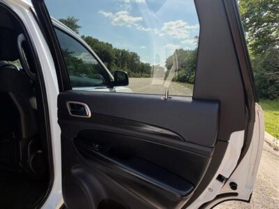 2017 Jeep Grand Cherokee Laredo - Photo 25 - Midlothian, IL 60445