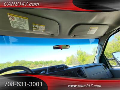 2016 Ford E-350 SD   - Photo 20 - Midlothian, IL 60445