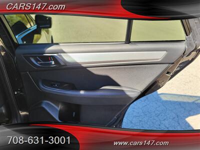 2016 Subaru Outback 2.5i Premium   - Photo 22 - Midlothian, IL 60445