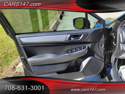 2016 Subaru Outback 2.5i Premium   - Photo 19 - Midlothian, IL 60445