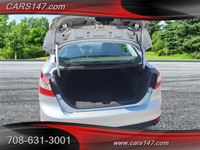 2013 Ford Focus SE   - Photo 11 - Midlothian, IL 60445