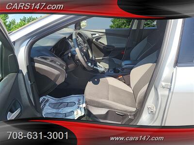 2013 Ford Focus SE   - Photo 9 - Midlothian, IL 60445