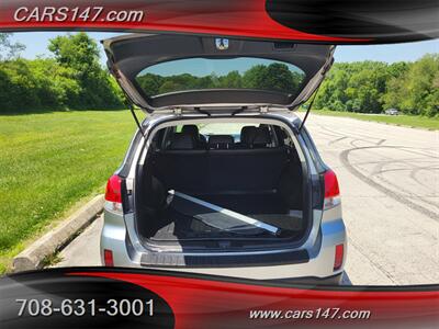 2011 Subaru Outback 2.5i Limited - Photo 10 - Midlothian, IL 60445