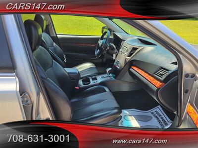 2011 Subaru Outback 2.5i Limited - Photo 12 - Midlothian, IL 60445