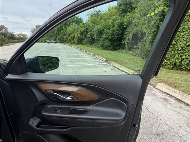 2019 GMC Terrain SLE - Photo 22 - Midlothian, IL 60445