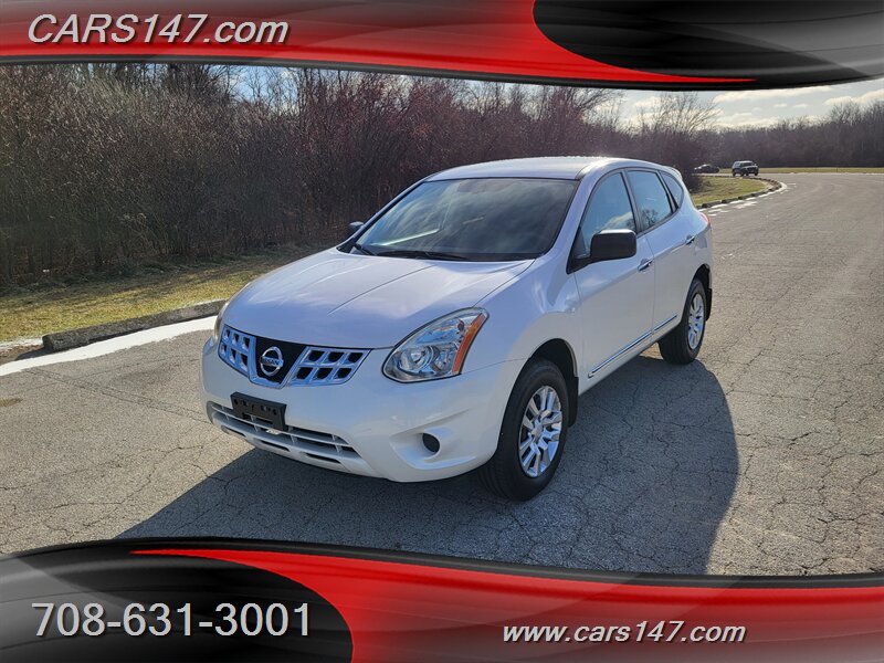 2013 Nissan Rogue S's photo