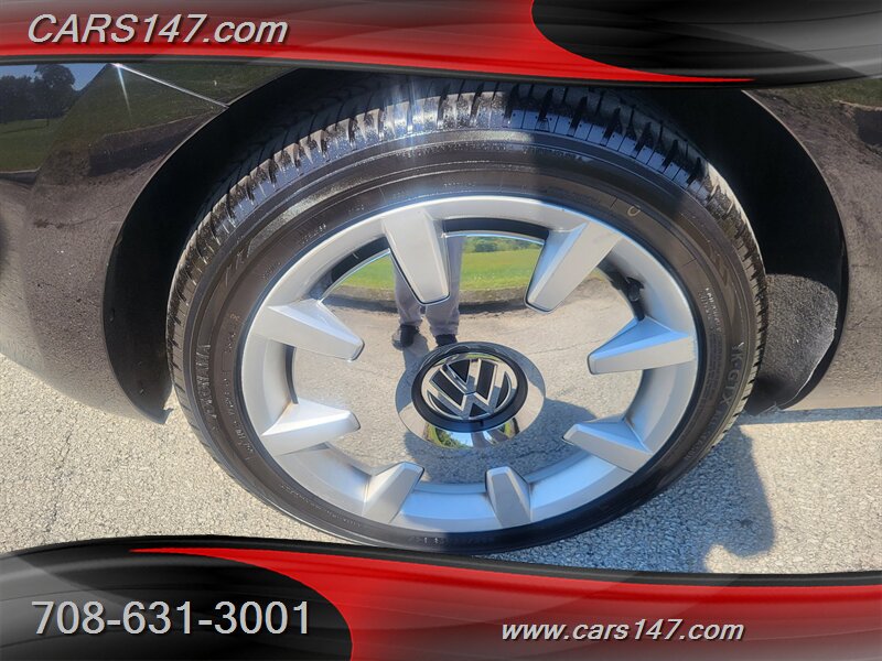 2013 Volkswagen Beetle Turbo photo 24