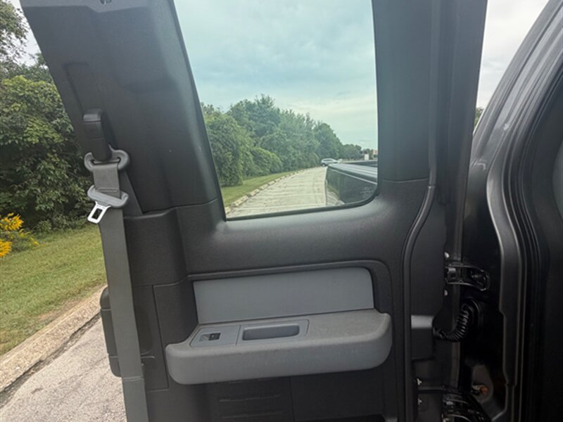 2013 Ford F-150 XL - Photo 23 - Midlothian, IL 60445