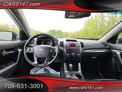 2012 Kia Sorento LX - Photo 11 - Midlothian, IL 60445