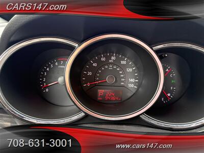 2012 Kia Sorento LX   - Photo 13 - Midlothian, IL 60445