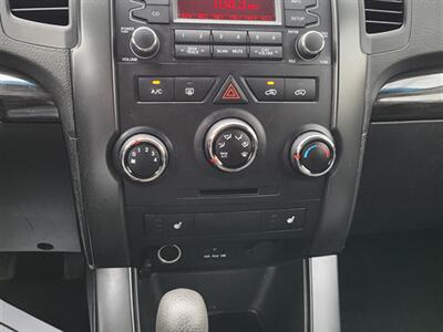 2012 Kia Sorento LX - Photo 17 - Midlothian, IL 60445