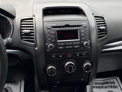 2012 Kia Sorento LX   - Photo 14 - Midlothian, IL 60445