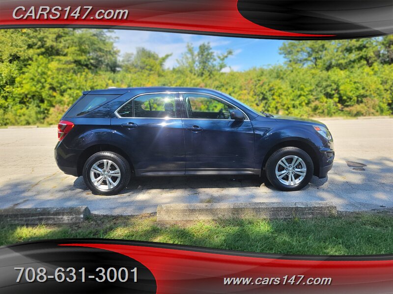 2017 Chevrolet Equinox LS photo 3