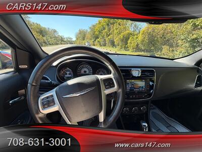 2014 Chrysler 200 Limited - Photo 10 - Midlothian, IL 60445