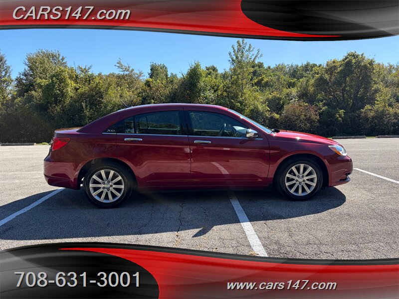2014 Chrysler 200 Limited - Photo 6 - Midlothian, IL 60445