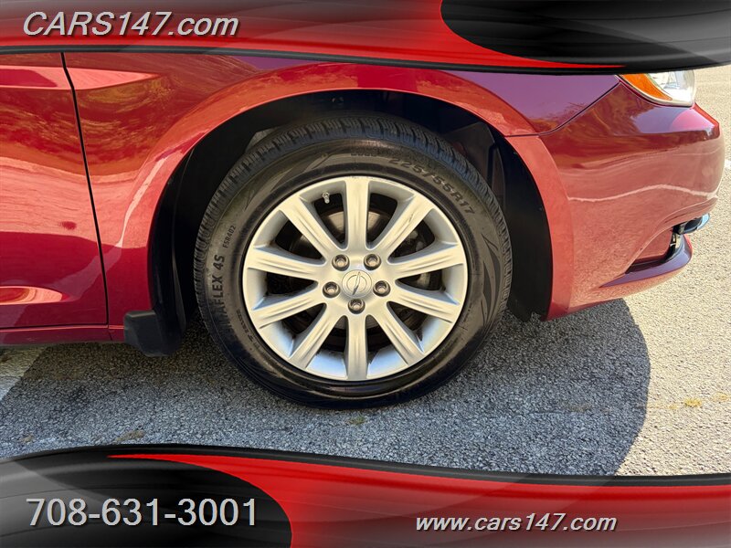 2014 Chrysler 200 Limited - Photo 26 - Midlothian, IL 60445