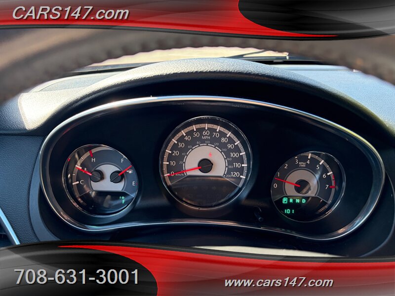 2014 Chrysler 200 Limited - Photo 13 - Midlothian, IL 60445