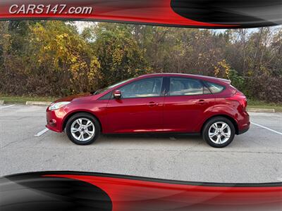 2013 Ford Focus SE - Photo 2 - Midlothian, IL 60445