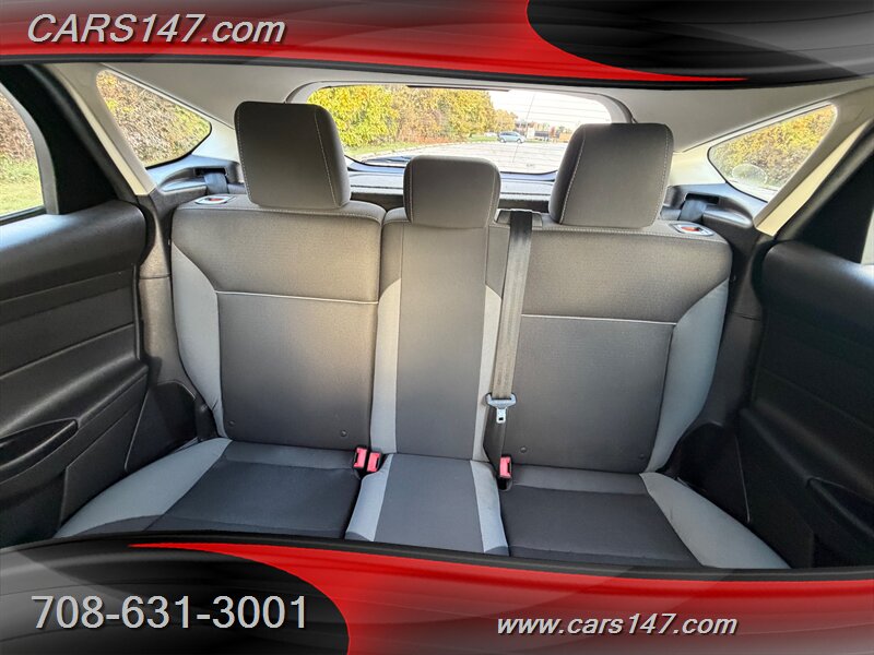 2013 Ford Focus SE - Photo 11 - Midlothian, IL 60445