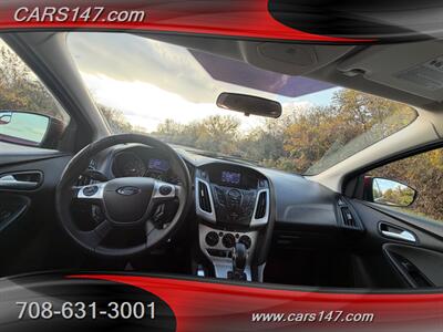 2013 Ford Focus SE - Photo 10 - Midlothian, IL 60445