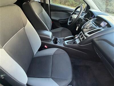 2013 Ford Focus SE - Photo 18 - Midlothian, IL 60445