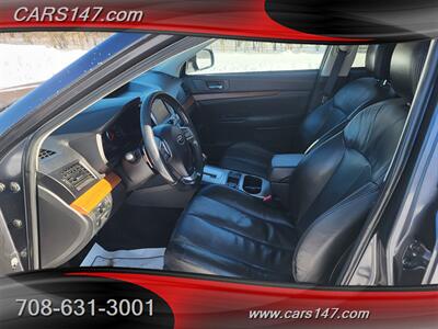 2013 Subaru Outback 2.5i Limited   - Photo 11 - Midlothian, IL 60445