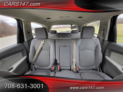 2012 Chevrolet Traverse LT   - Photo 15 - Midlothian, IL 60445