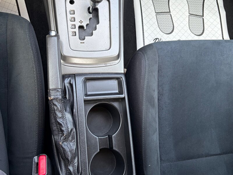 2011 Subaru Impreza 2.5i Premium - Photo 14 - Midlothian, IL 60445