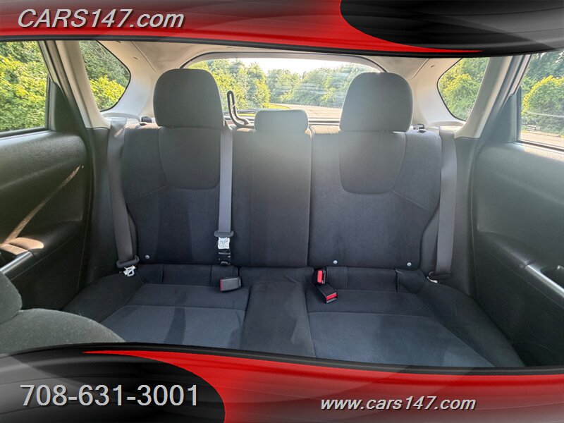 2011 Subaru Impreza 2.5i Premium - Photo 10 - Midlothian, IL 60445
