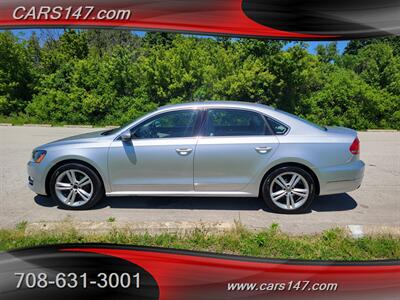 2012 Volkswagen Passat V6 SEL Premium   - Photo 3 - Midlothian, IL 60445