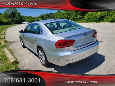 2012 Volkswagen Passat V6 SEL Premium   - Photo 9 - Midlothian, IL 60445