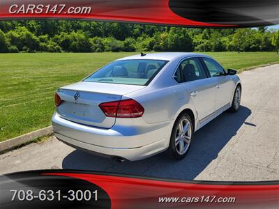 2012 Volkswagen Passat V6 SEL Premium   - Photo 7 - Midlothian, IL 60445