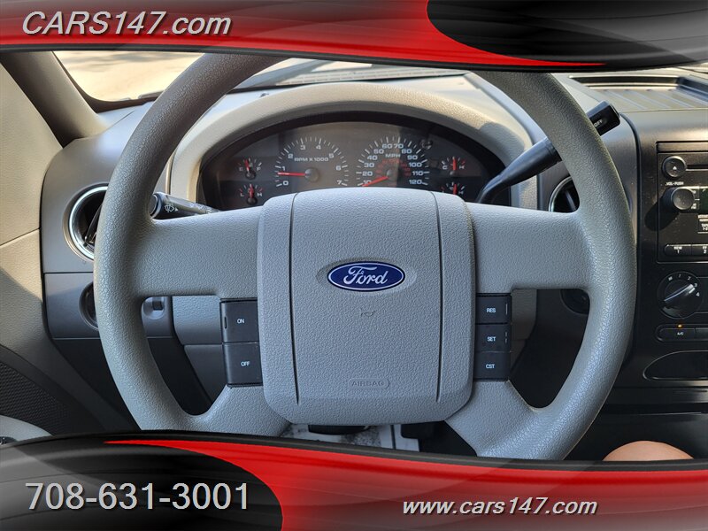 2006 Ford F-150 XLT photo 10