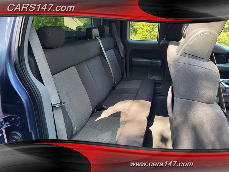 2006 Ford F-150 XLT photo 16
