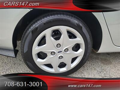 2013 Ford Fiesta SE   - Photo 31 - Midlothian, IL 60445