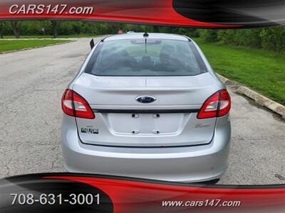 2013 Ford Fiesta SE   - Photo 8 - Midlothian, IL 60445