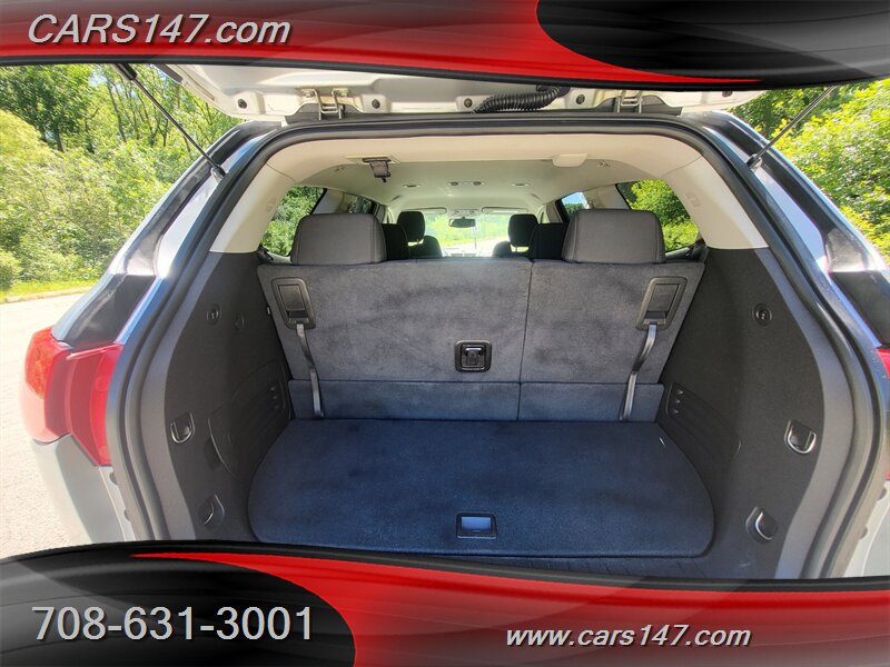 2009 Chevrolet Traverse LT - Photo 10 - Midlothian, IL 60445