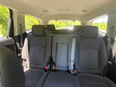 2009 Chevrolet Traverse LT - Photo 12 - Midlothian, IL 60445