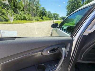2009 Chevrolet Traverse LT - Photo 26 - Midlothian, IL 60445