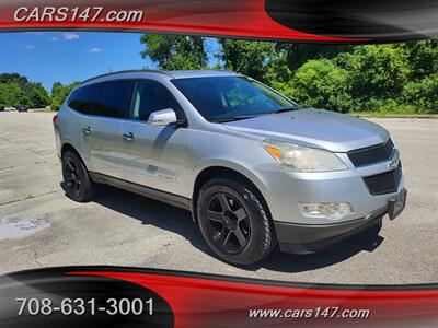 2009 Chevrolet Traverse LT - Photo 8 - Midlothian, IL 60445