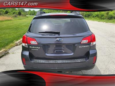 2013 Subaru Outback 2.5i Premium   - Photo 8 - Midlothian, IL 60445