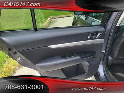 2013 Subaru Outback 2.5i Premium   - Photo 26 - Midlothian, IL 60445
